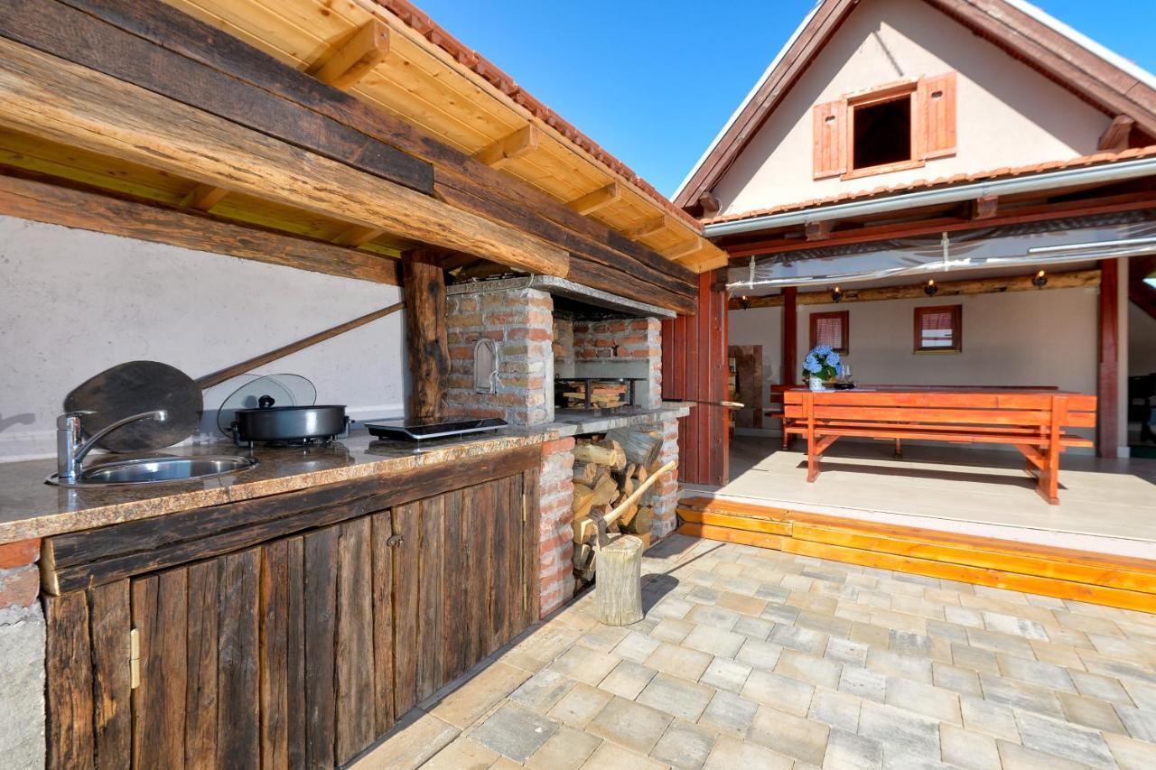 Holiday Home Dika Sveti Martin Na Muri Exterior foto